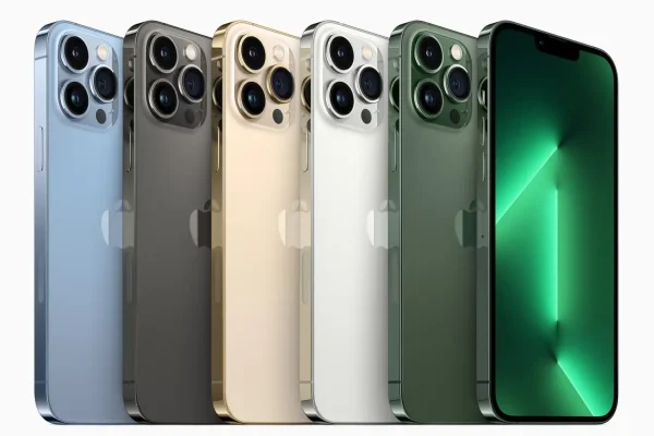 Apple iPhone 13